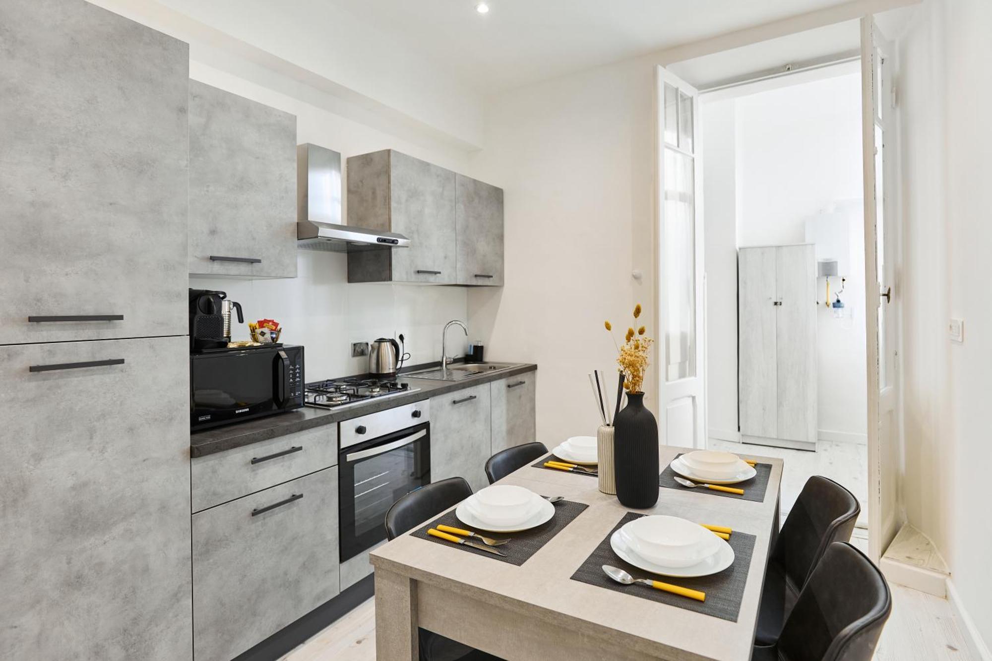 Labi Home Colossevm Rome Exterior photo